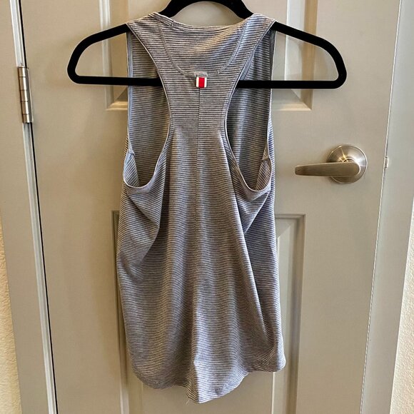 Tracksmith Horizon Tank Gray / Ivory - Picture 2 of 6